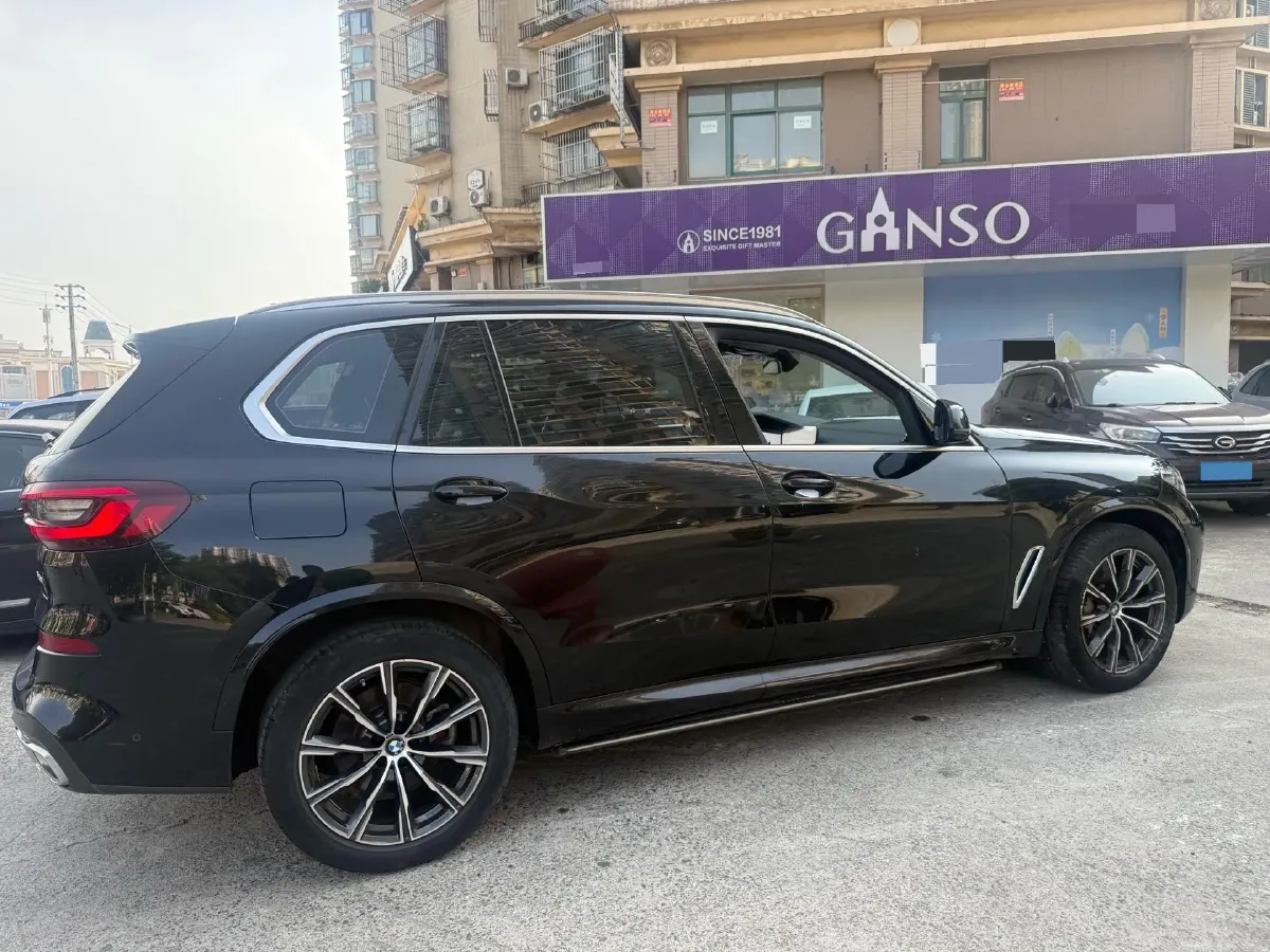 2022 BMW X5 2.0T 245HP L4 8AT,autocango,china used car exporter,china ev exporter,chinese used car exporter,chinese used ev exporter
