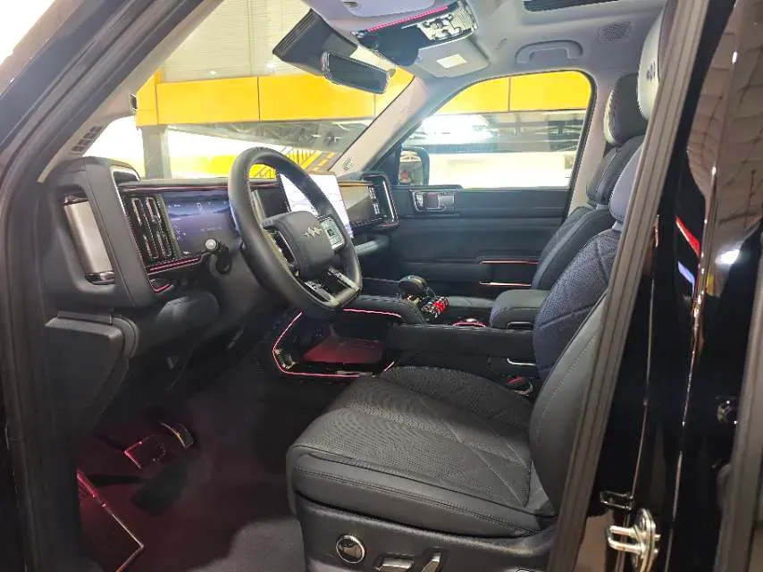 2023 FangChengBao Bao 5 1.5T 194HP L4 E-CVT PHEV 31.8KWH,autocango,china used car exporter,china ev exporter,chinese used car exporter,chinese used ev exporter