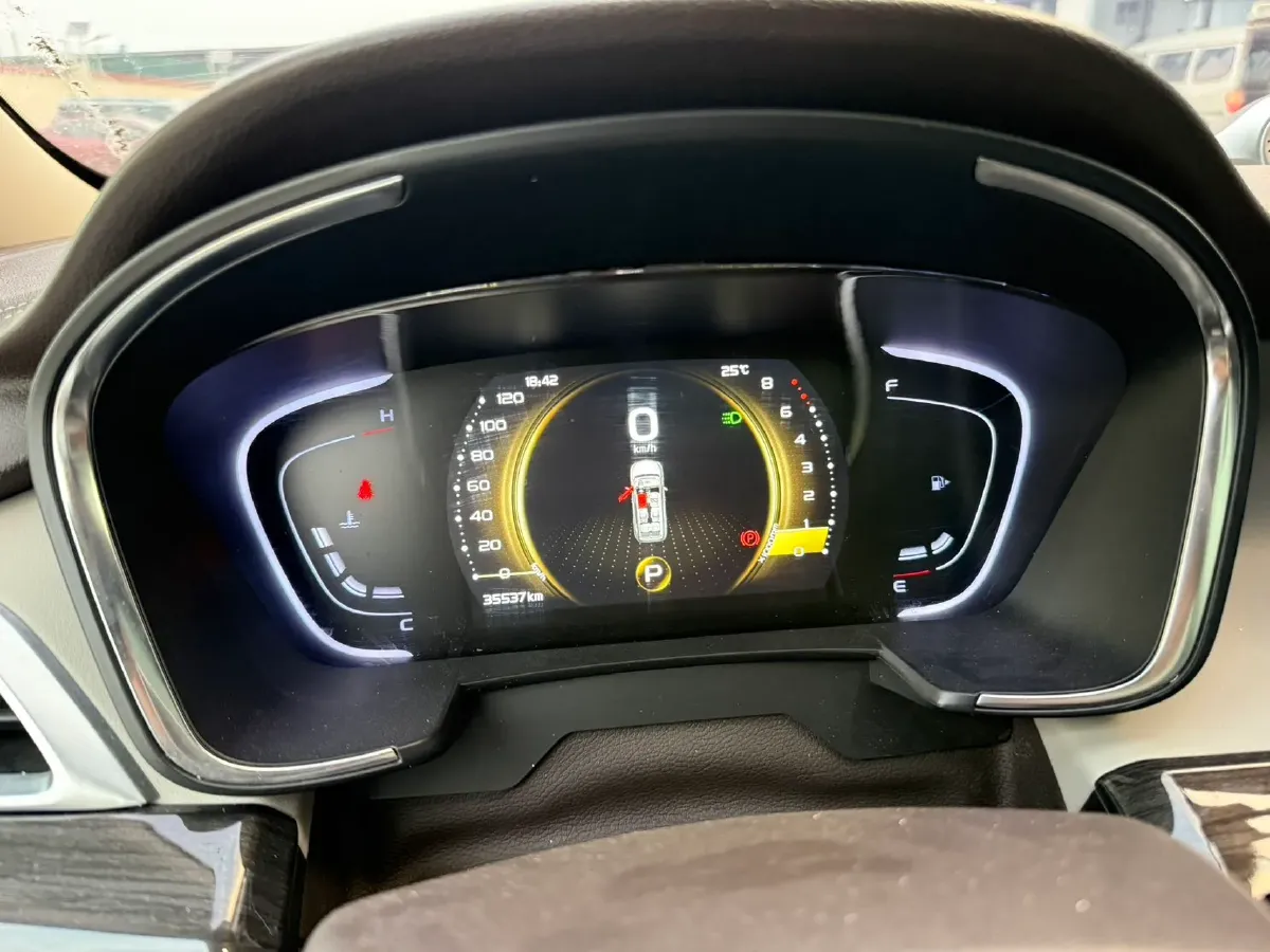 2021 Geely JiaJi 1.8T 184HP L4 7DCT,autocango,china used car exporter,china ev exporter,chinese used car exporter,chinese used ev exporter