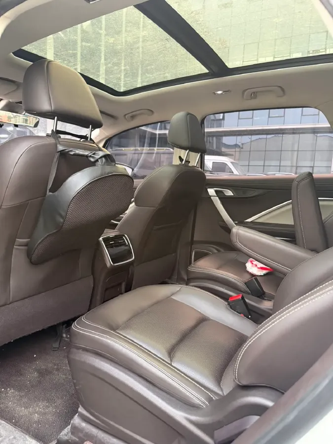 2021 Geely JiaJi 1.8T 184HP L4 7DCT,autocango,china used car exporter,china ev exporter,chinese used car exporter,chinese used ev exporter