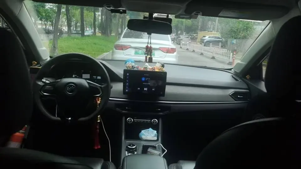 2021 Weltmeister E.5 BEV 49.92KWH,autocango,china used car exporter,china ev exporter,chinese used car exporter,chinese used ev exporter