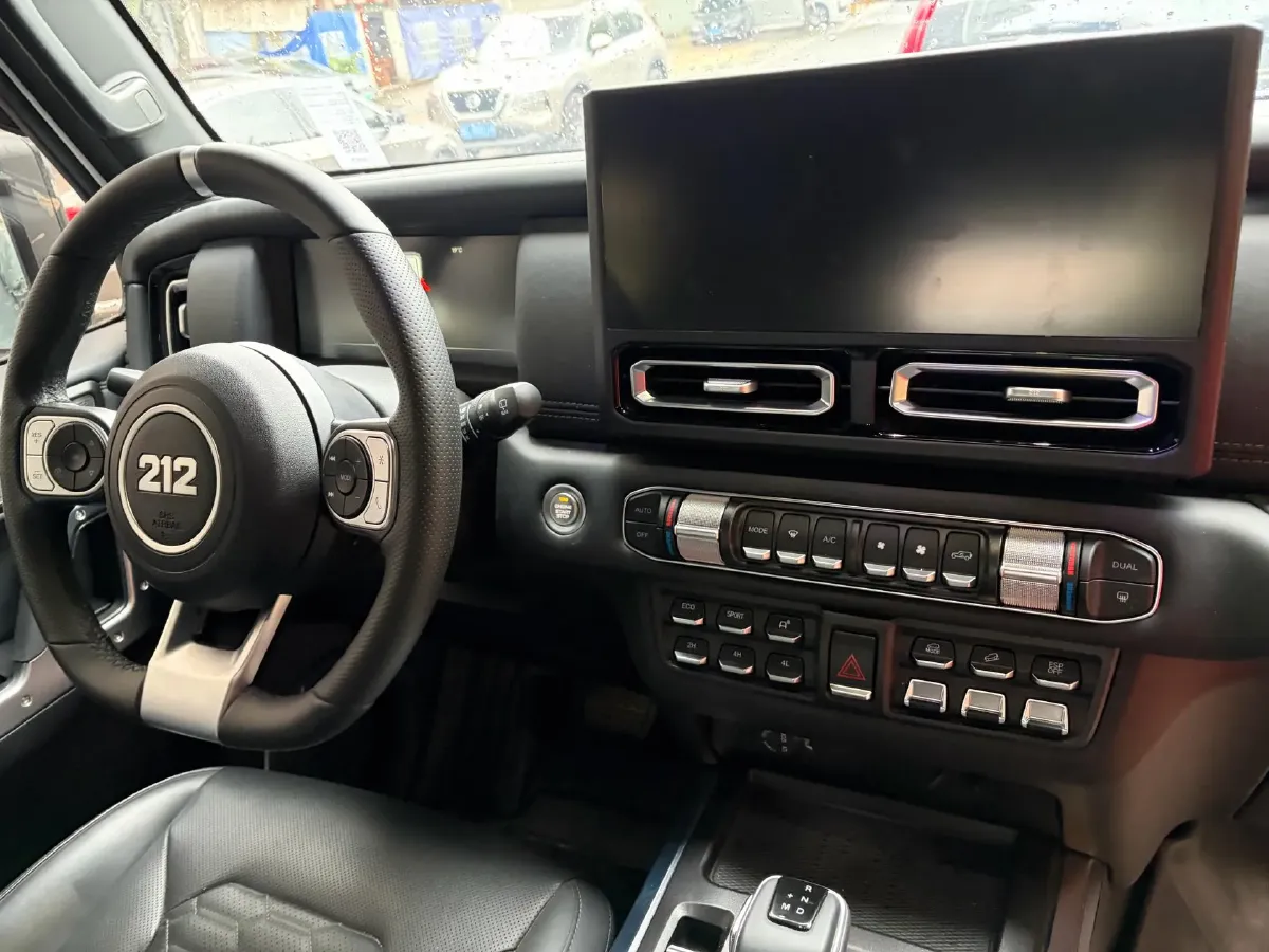 2024 212 212 T01 2.0T 252HP L4 8AT,autocango,china used car exporter,china ev exporter,chinese used car exporter,chinese used ev exporter
