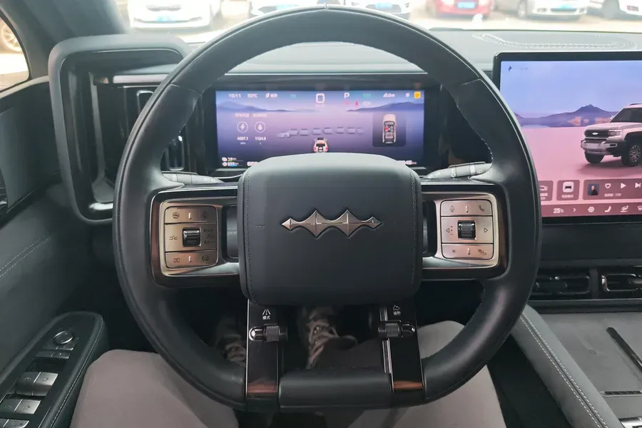 2023 FangChengBao Bao 5 1.5T 194HP L4 E-CVT PHEV 31.8KWH,autocango,china used car exporter,china ev exporter,chinese used car exporter,chinese used ev exporter