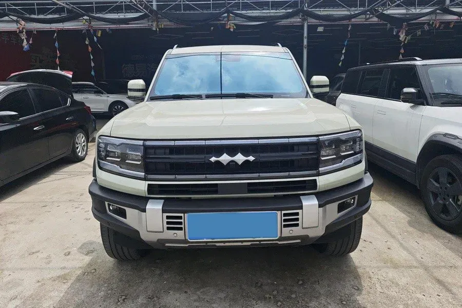 2023 FangChengBao Bao 5 1.5T 194HP L4 E-CVT PHEV 31.8KWH,autocango,china used car exporter,china ev exporter,chinese used car exporter,chinese used ev exporter