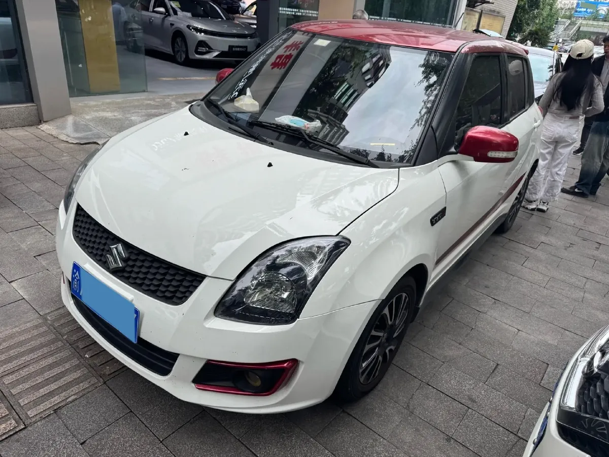 2015 LiFan 720 1.8L 133HP L4 CVT,autocango,china used car exporter,china ev exporter,chinese used car exporter,chinese used ev exporter