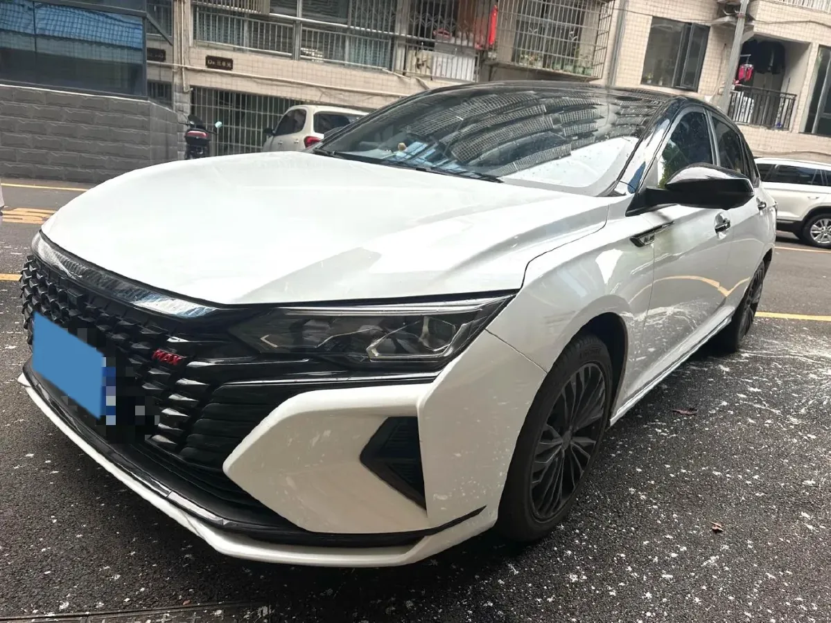 2021 DongFeng Aeolus YiXuan MAX 1.5T 190HP L4 7DCT,autocango,china used car exporter,china ev exporter,chinese used car exporter,chinese used ev exporter