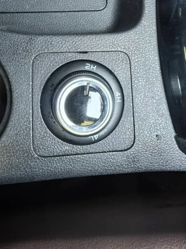 2020 Isuzu LingTuo 2.5T 150HP L4 6AT,autocango,china used car exporter,china ev exporter,chinese used car exporter,chinese used ev exporter