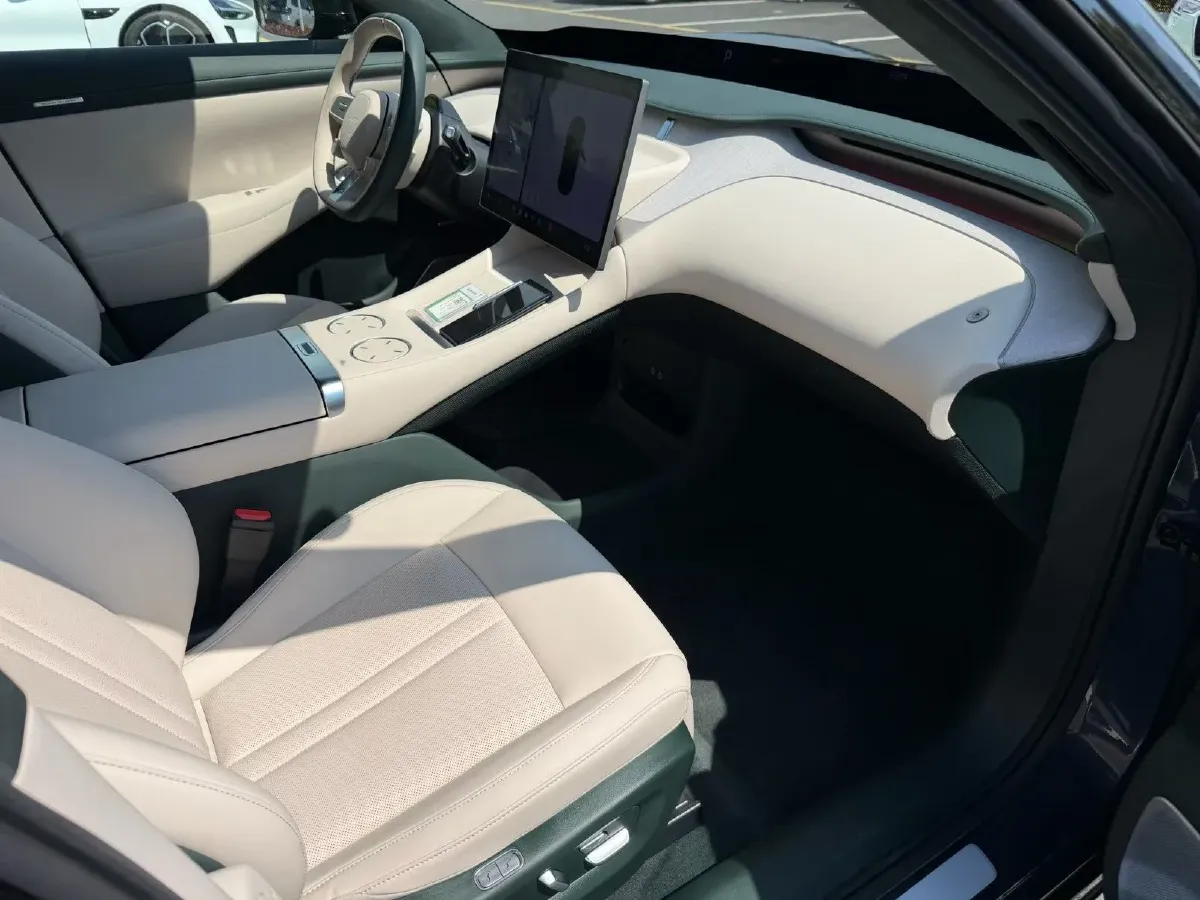 2025 MI YU7 BEV 101.7KWH,autocango,china used car exporter,china ev exporter,chinese used car exporter,chinese used ev exporter