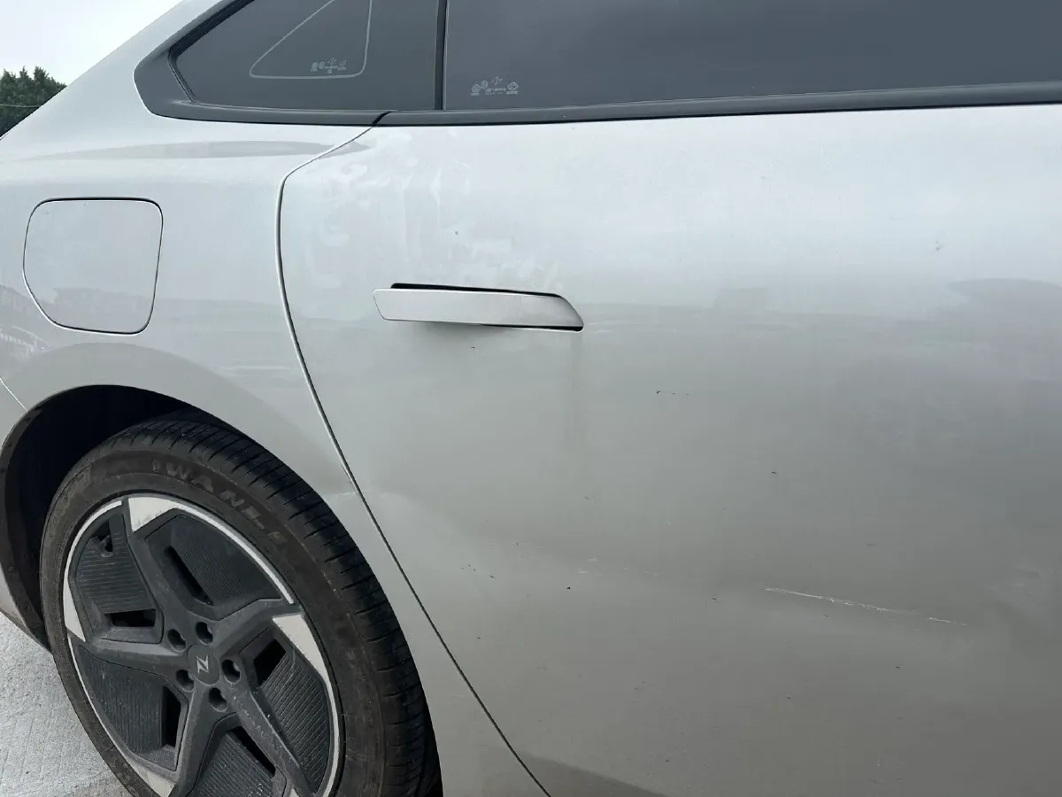 2024 DongFeng eπ eπ007 REEV 105HP REEV 28.4KWH,autocango,china used car exporter,china ev exporter,chinese used car exporter,chinese used ev exporter