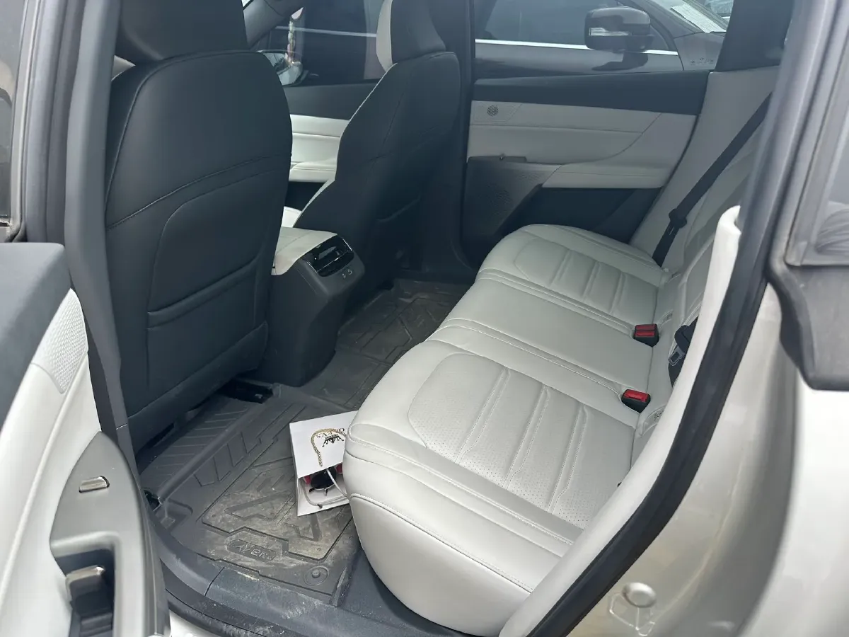 2024 DongFeng eπ eπ007 REEV 105HP REEV 28.4KWH,autocango,china used car exporter,china ev exporter,chinese used car exporter,chinese used ev exporter