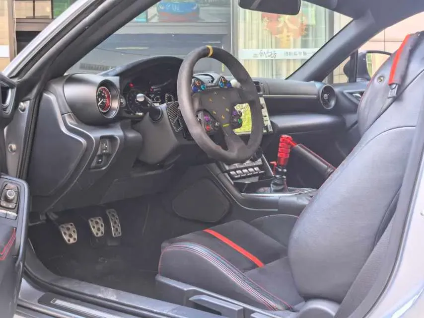 2022 Subaru BRZ 2.4L 234HP H4 6MT,autocango,china used car exporter,china ev exporter,chinese used car exporter,chinese used ev exporter
