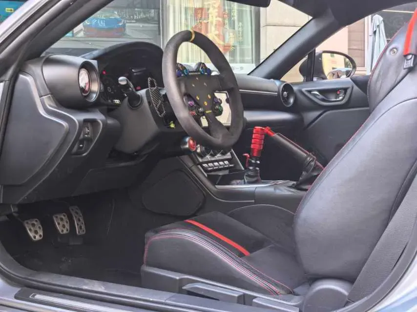 2022 Subaru BRZ 2.4L 234HP H4 6MT,autocango,china used car exporter,china ev exporter,chinese used car exporter,chinese used ev exporter