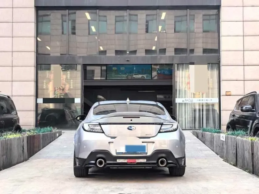 2022 Subaru BRZ 2.4L 234HP H4 6MT,autocango,china used car exporter,china ev exporter,chinese used car exporter,chinese used ev exporter