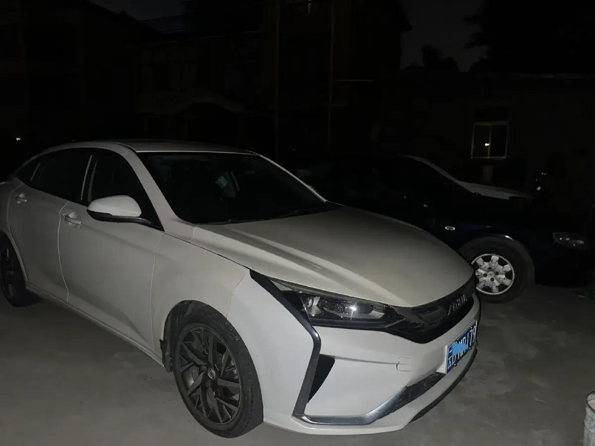 2020 DongFeng Aeolus YiXuan 1.5T 150HP L4 6DCT,autocango,china used car exporter,china ev exporter,chinese used car exporter,chinese used ev exporter