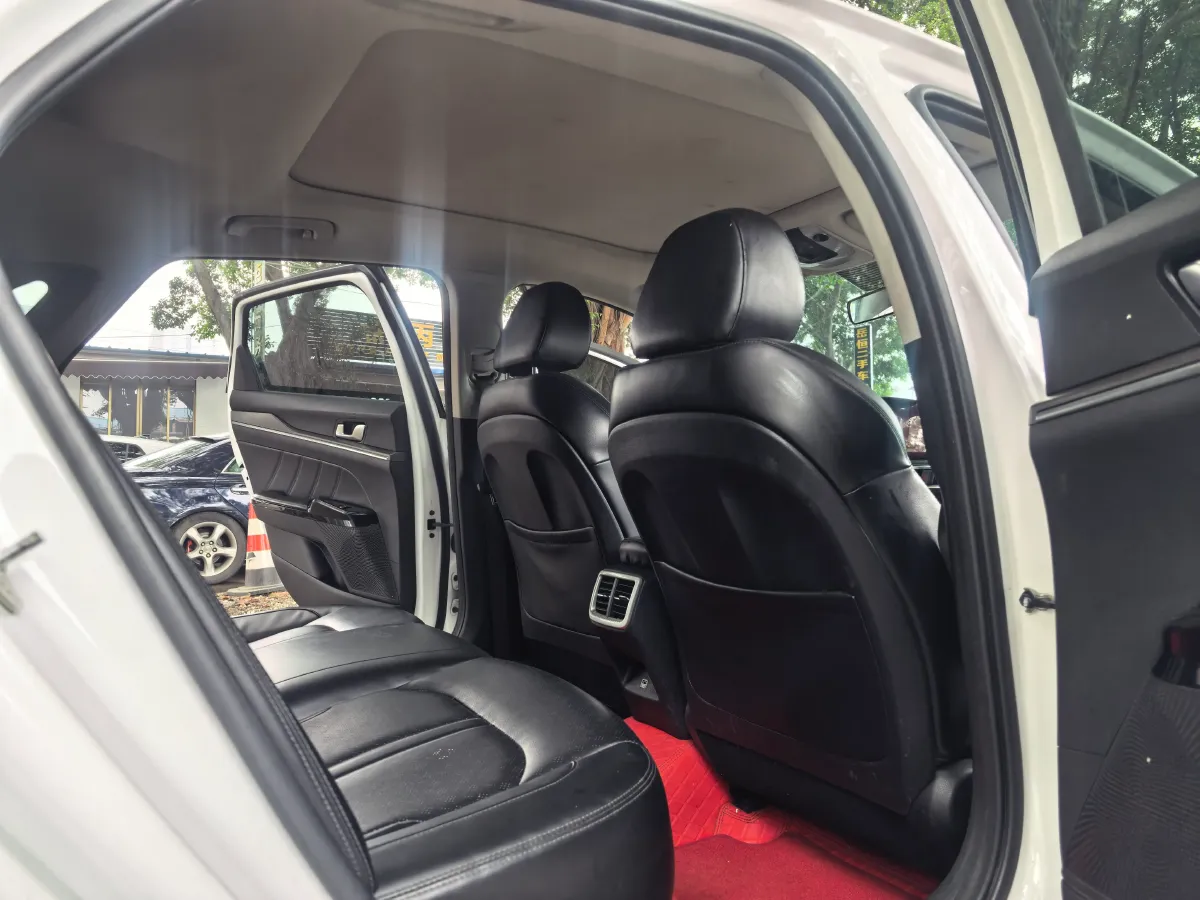 2020 Kia K5 1.5T 170HP L4 7DCT,autocango,china used car exporter,china ev exporter,chinese used car exporter,chinese used ev exporter