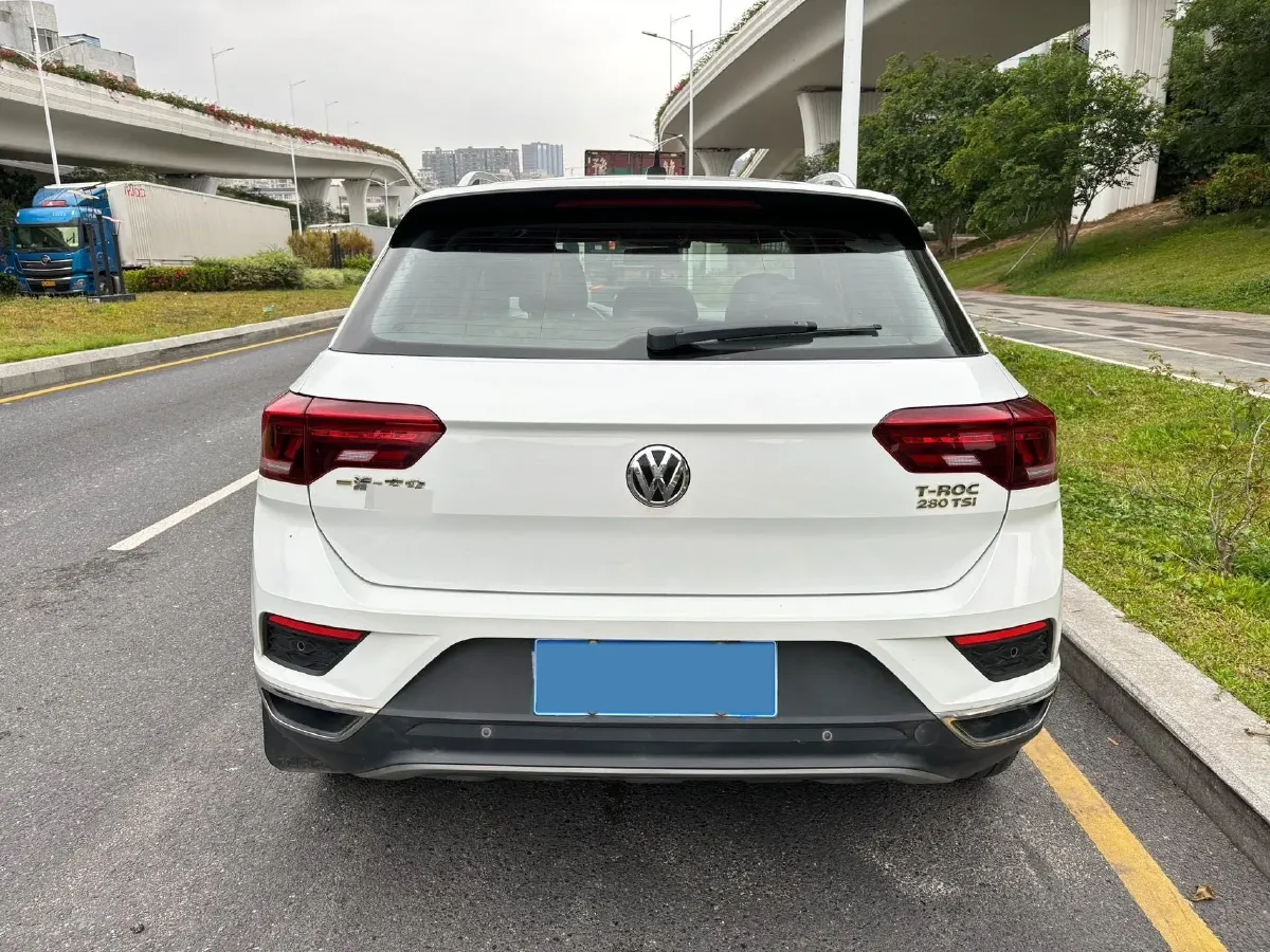 2018 Mitsubishi Eclipse Cross 1.5T 170HP L4 CVT,autocango,china used car exporter,china ev exporter,chinese used car exporter,chinese used ev exporter