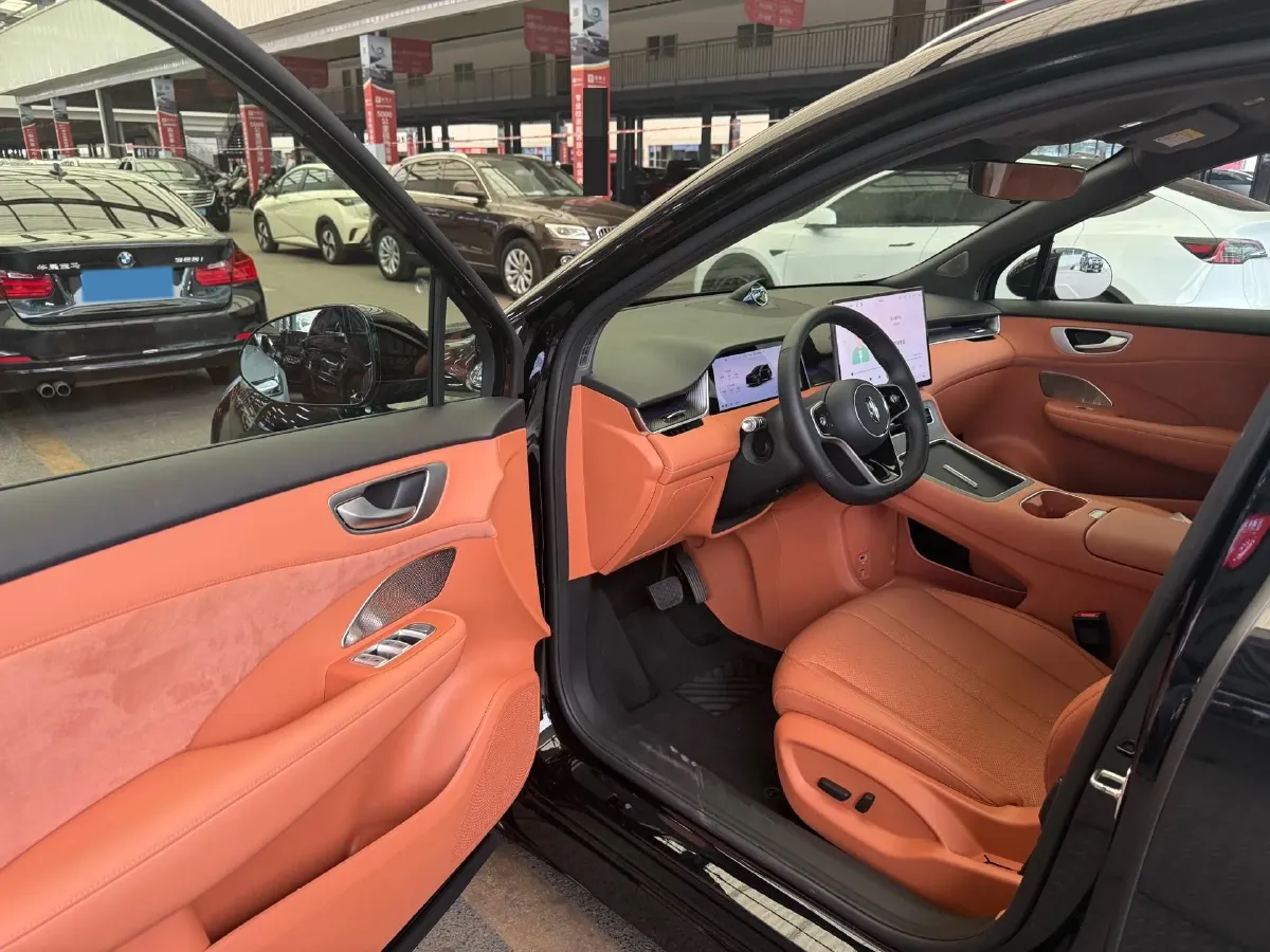 2025 HIMA Shangjie H5 BEV,autocango,china used car exporter,china ev exporter,chinese used car exporter,chinese used ev exporter