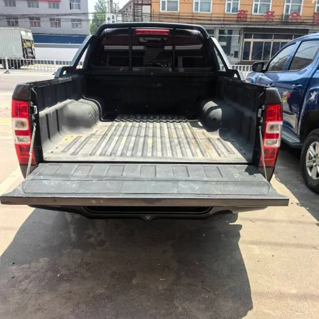 2019 Isuzu Jim 2.0T 204HP L4 5MT,autocango,china used car exporter,china ev exporter,chinese used car exporter,chinese used ev exporter