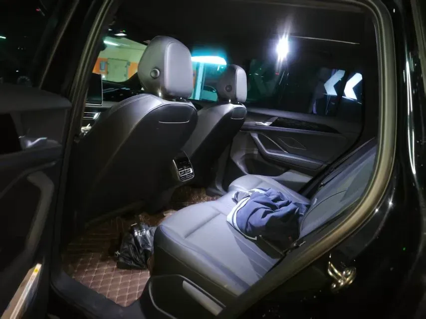 2024 Volkswagen Tiguan L 2.0T 186HP L4 7DCT,autocango,china used car exporter,china ev exporter,chinese used car exporter,chinese used ev exporter