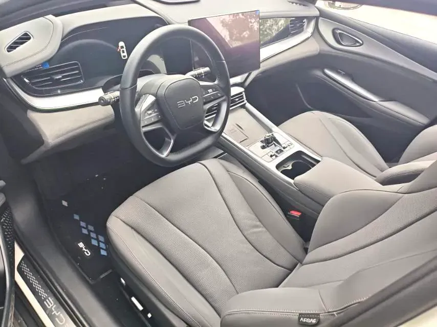 2025 BYD Seal07 DM-i 1.5T 156HP L4 E-CVT PHEV 17.6KWH,autocango,china used car exporter,china ev exporter,chinese used car exporter,chinese used ev exporter