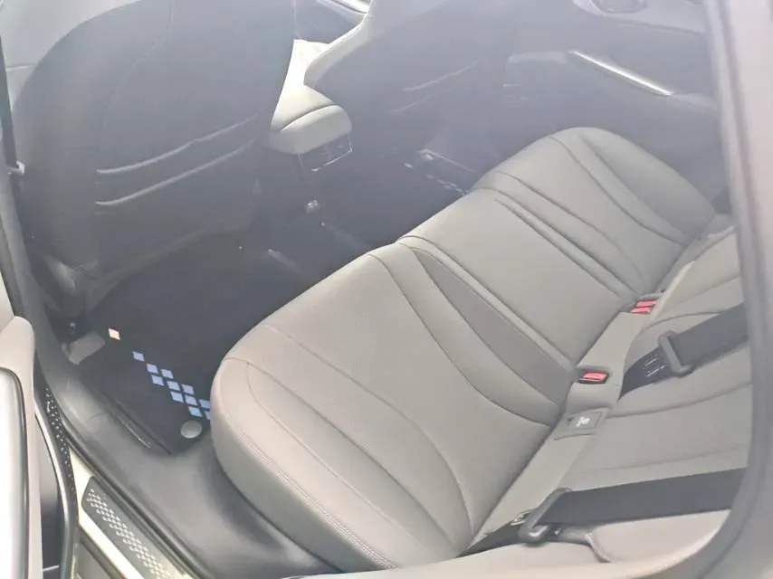 2025 BYD Seal07 DM-i 1.5T 156HP L4 E-CVT PHEV 17.6KWH,autocango,china used car exporter,china ev exporter,chinese used car exporter,chinese used ev exporter