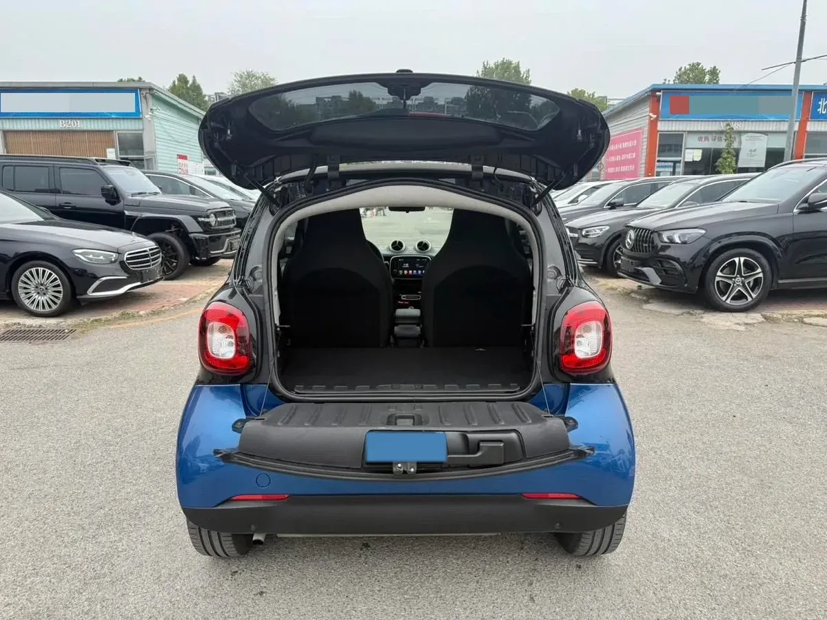 2018 HuangHai JiaoLong 2.4L 143HP L4 5AT,autocango,china used car exporter,china ev exporter,chinese used car exporter,chinese used ev exporter