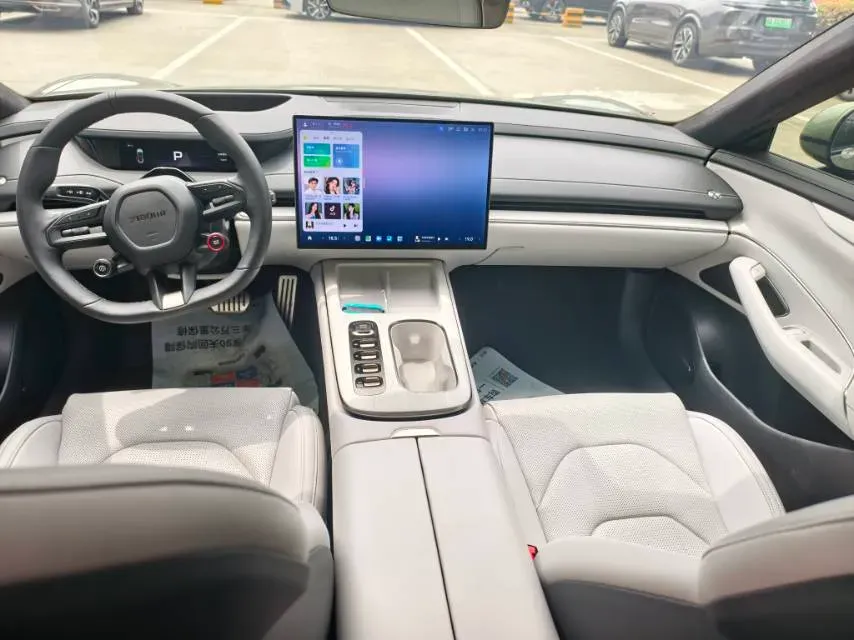 2024 MI SU7 BEV 101KWH,autocango,china used car exporter,china ev exporter,chinese used car exporter,chinese used ev exporter