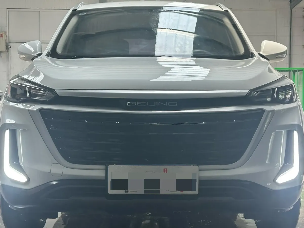 2019 BeiJing Auto X3 1.5T 150HP L4 CVT,autocango,china used car exporter,china ev exporter,chinese used car exporter,chinese used ev exporter