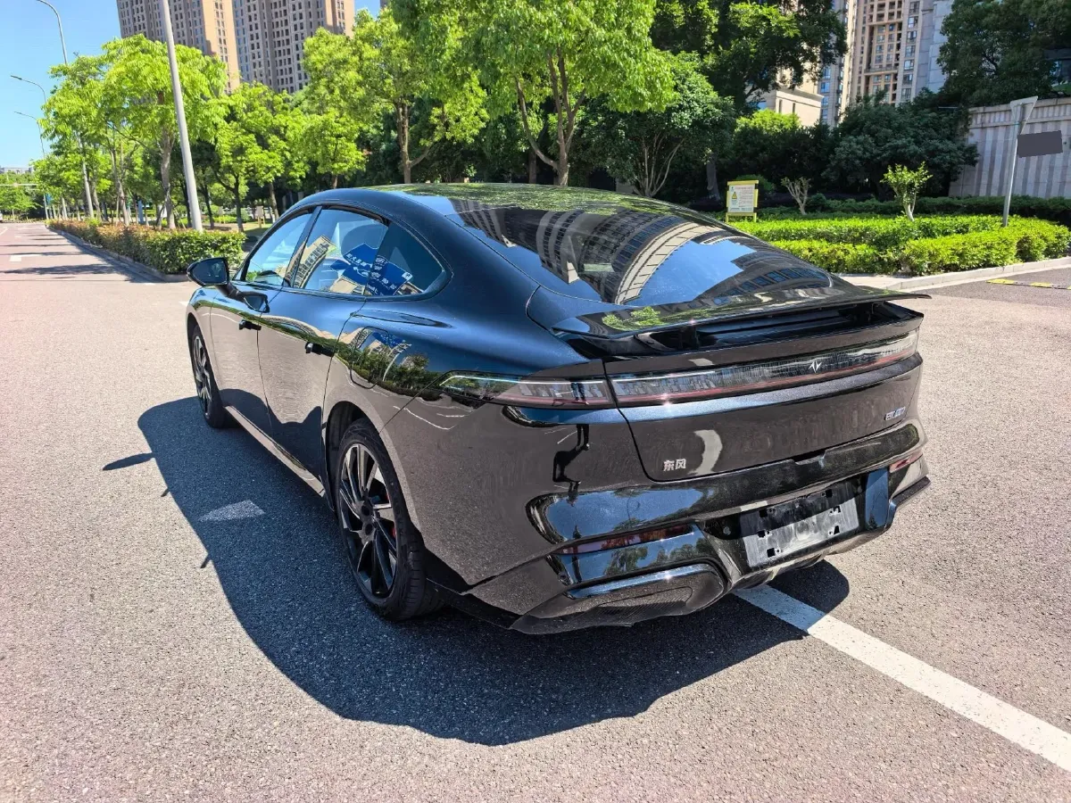 2024 DongFeng eπ eπ007 REEV 105HP REEV 28.4KWH,autocango,china used car exporter,china ev exporter,chinese used car exporter,chinese used ev exporter