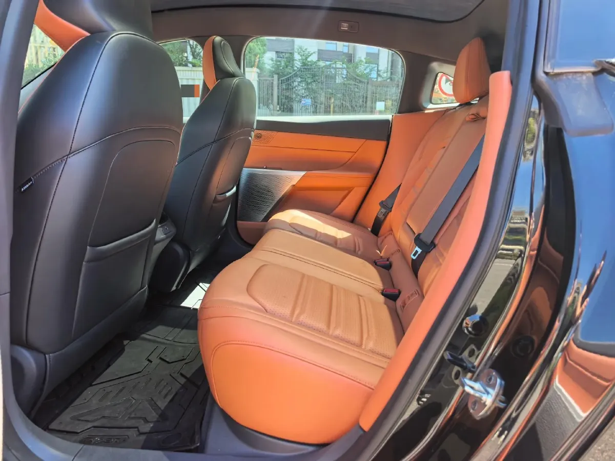 2024 DongFeng eπ eπ007 REEV 105HP REEV 28.4KWH,autocango,china used car exporter,china ev exporter,chinese used car exporter,chinese used ev exporter