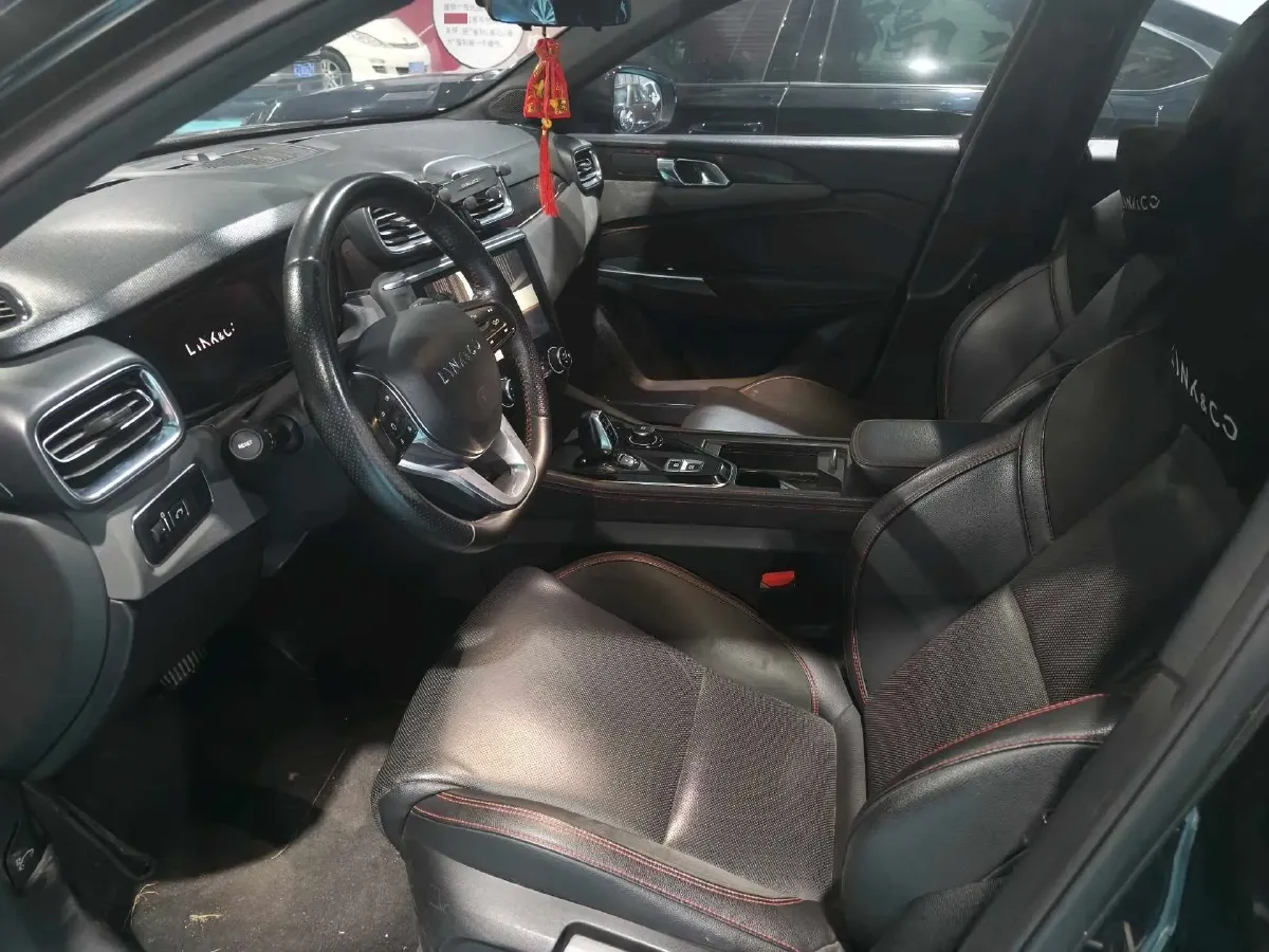 2019 Qoros 5 1.6T 197HP L4 7DCT,autocango,china used car exporter,china ev exporter,chinese used car exporter,chinese used ev exporter