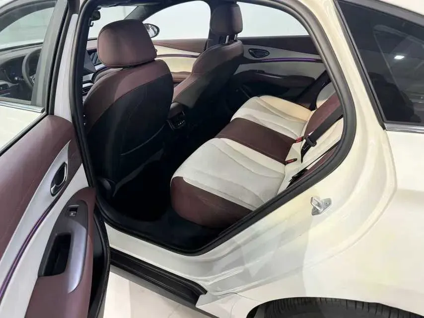 2026 BYD Seal07 DM-i 1.5T 156HP L4 E-CVT PHEV,autocango,china used car exporter,china ev exporter,chinese used car exporter,chinese used ev exporter
