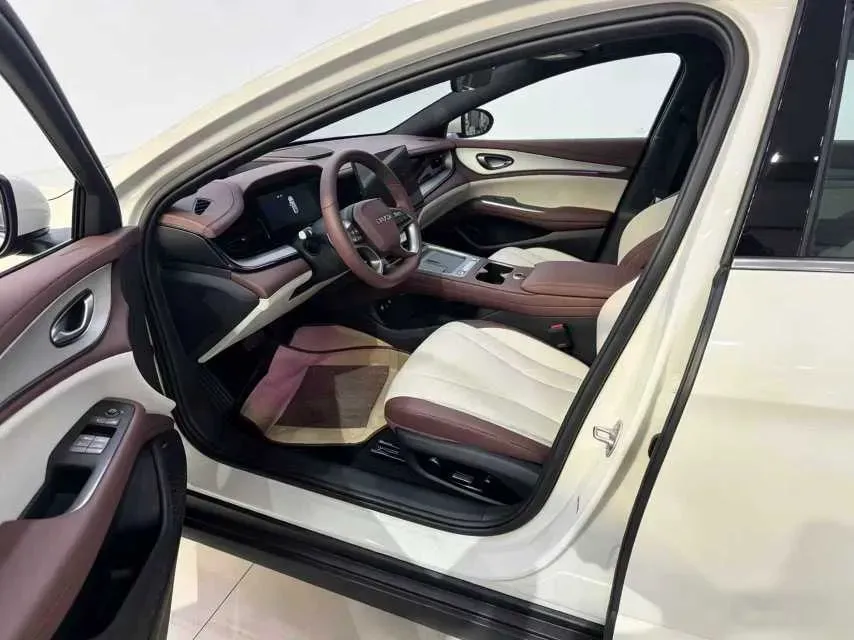 2026 BYD Seal07 DM-i 1.5T 156HP L4 E-CVT PHEV,autocango,china used car exporter,china ev exporter,chinese used car exporter,chinese used ev exporter