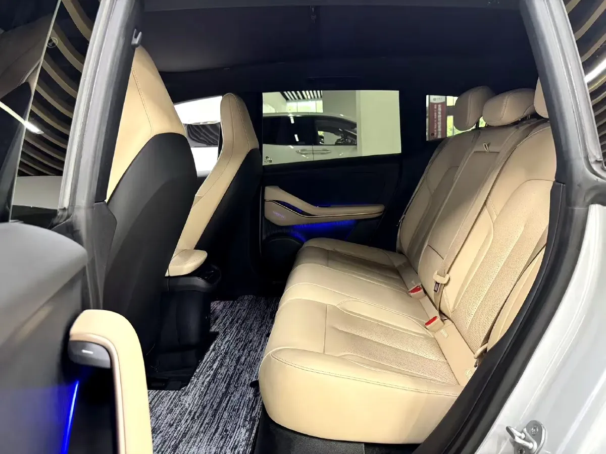 2023 NIO ET5T BEV 75KWH,autocango,china used car exporter,china ev exporter,chinese used car exporter,chinese used ev exporter