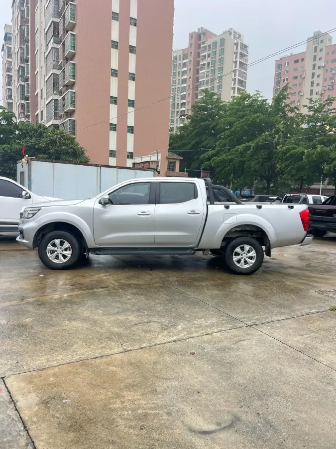 2015 Dongfeng DongFeng Pickup 2.4T 82HP L4 5MT,autocango,china used car exporter,china ev exporter,chinese used car exporter,chinese used ev exporter