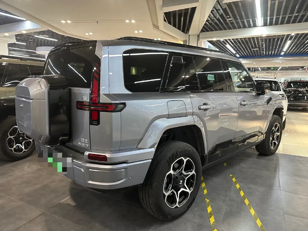 2025 Jetour Zongheng G700 2.0T 211HP L4 2DHT PHEV,autocango,china used car exporter,china ev exporter,chinese used car exporter,chinese used ev exporter
