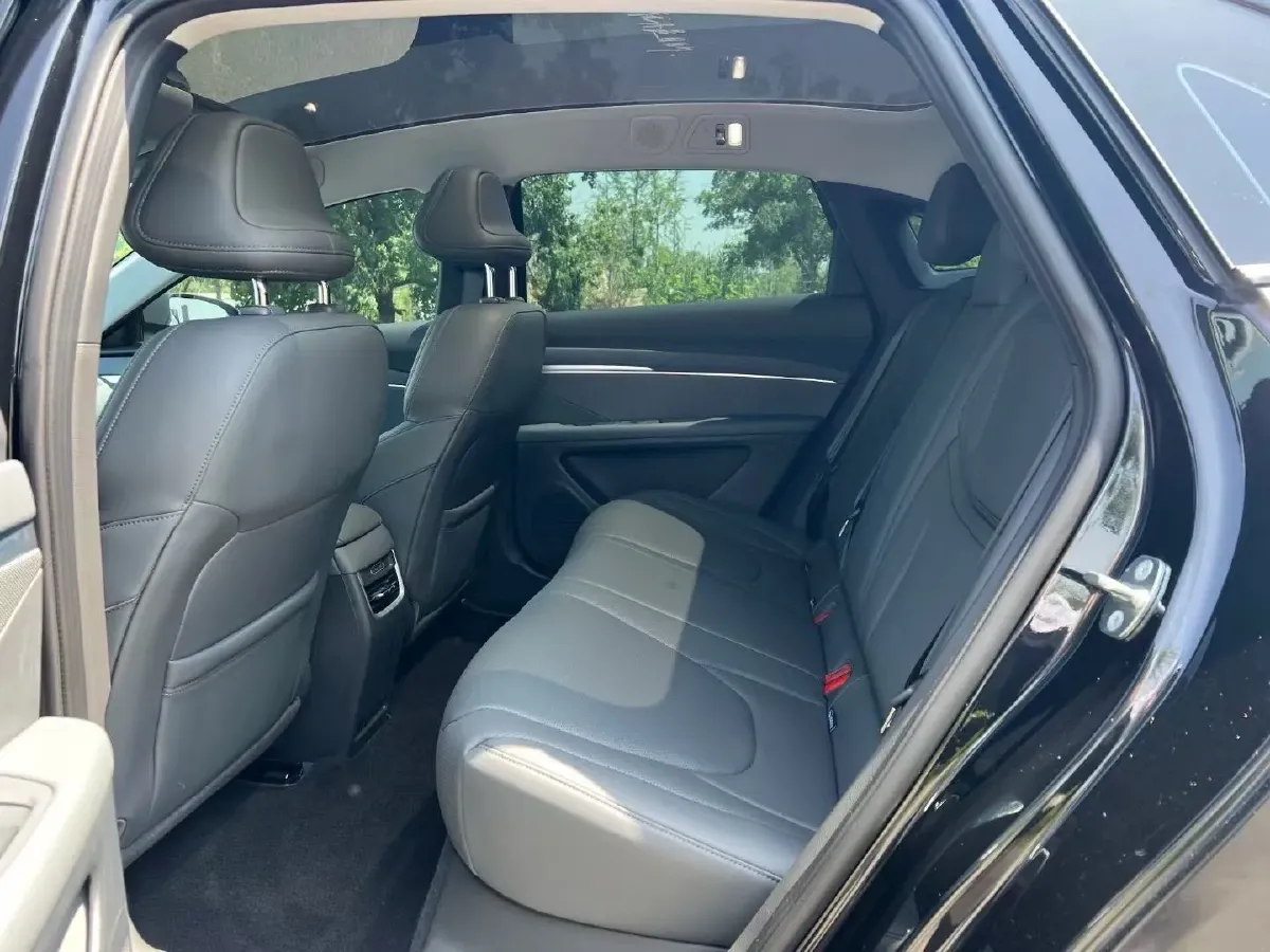 2024 Xpeng MONA M03 BEV 62.2KWH,autocango,china used car exporter,china ev exporter,chinese used car exporter,chinese used ev exporter