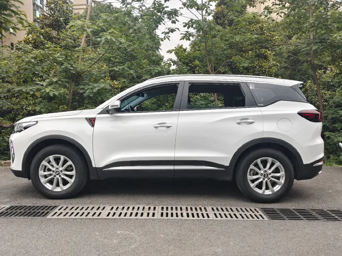 2022 Chery Tiggo 7 Plus 1.5T 156HP L4 CVT,autocango,china used car exporter,china ev exporter,chinese used car exporter,chinese used ev exporter