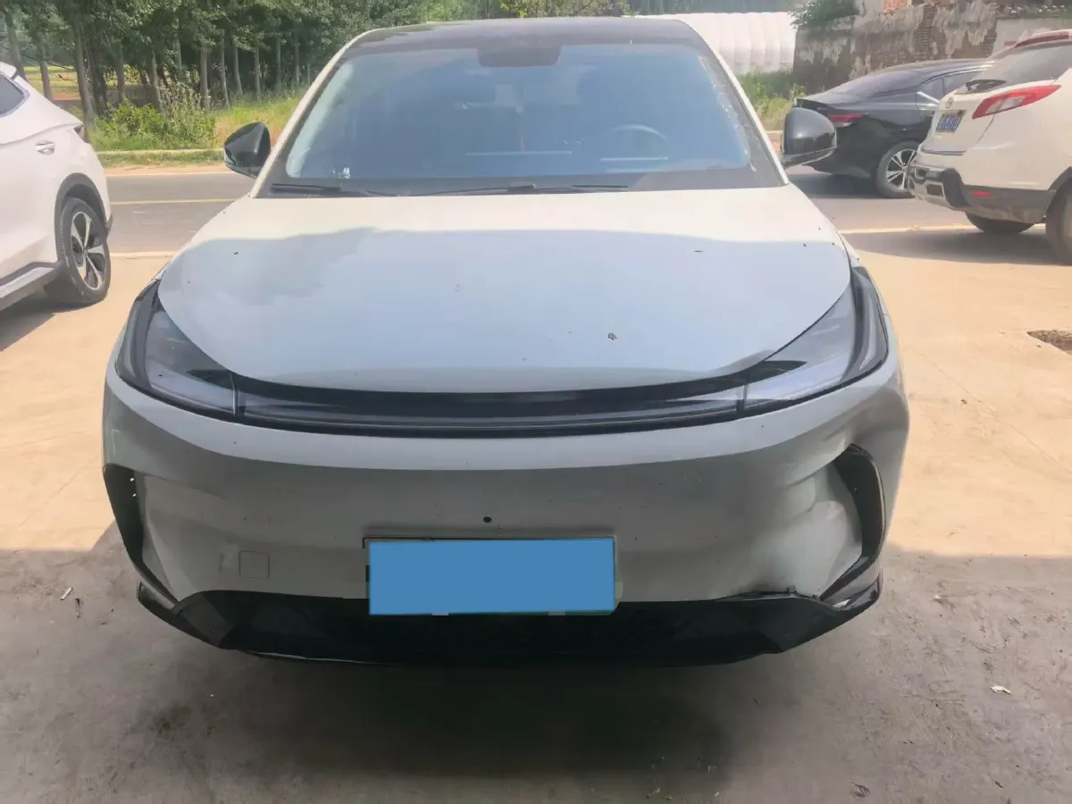 2025 ARCFOX T1 BEV,autocango,china used car exporter,china ev exporter,chinese used car exporter,chinese used ev exporter
