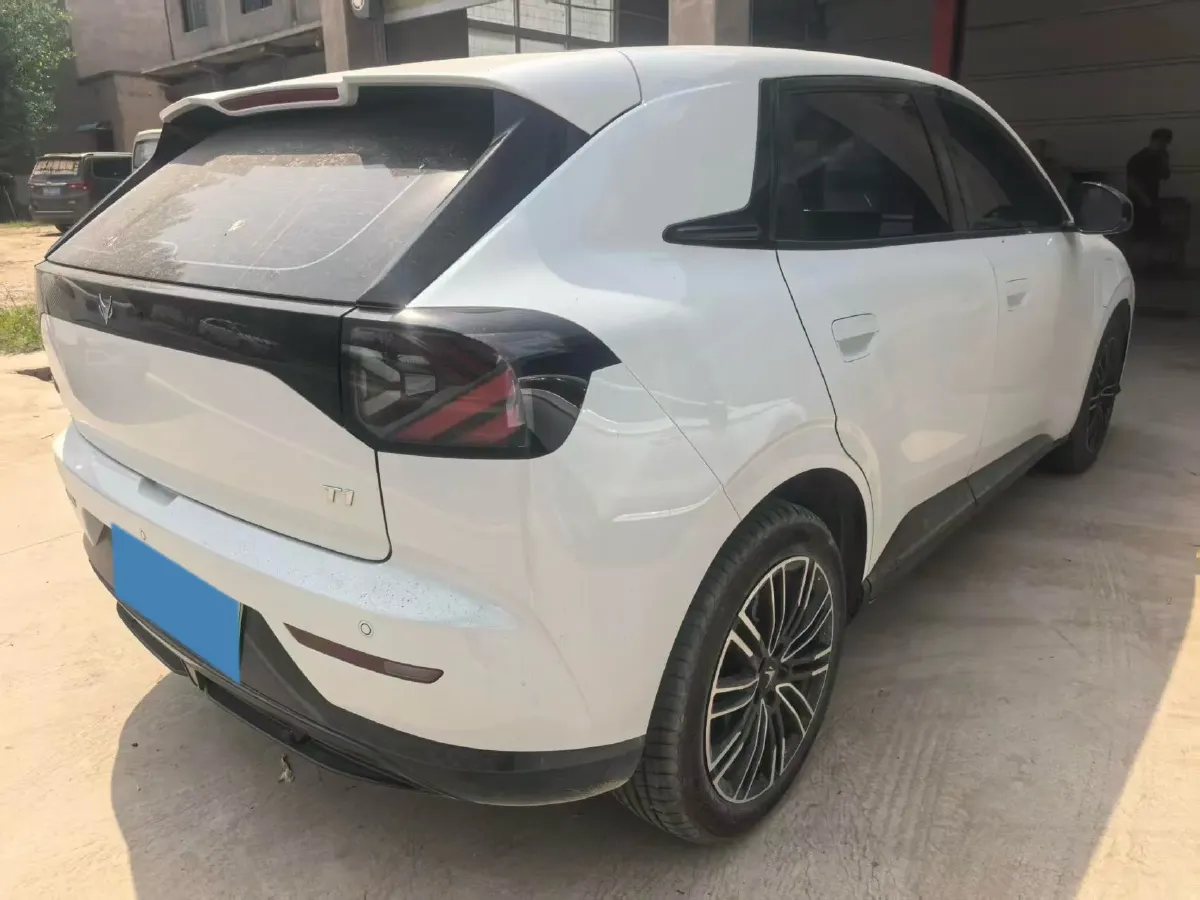 2025 ARCFOX T1 BEV,autocango,china used car exporter,china ev exporter,chinese used car exporter,chinese used ev exporter