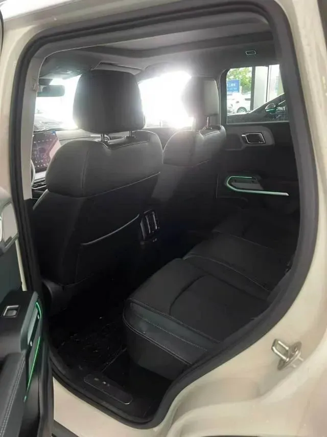 2025 FangChengBao Tai 3 BEV,autocango,china used car exporter,china ev exporter,chinese used car exporter,chinese used ev exporter
