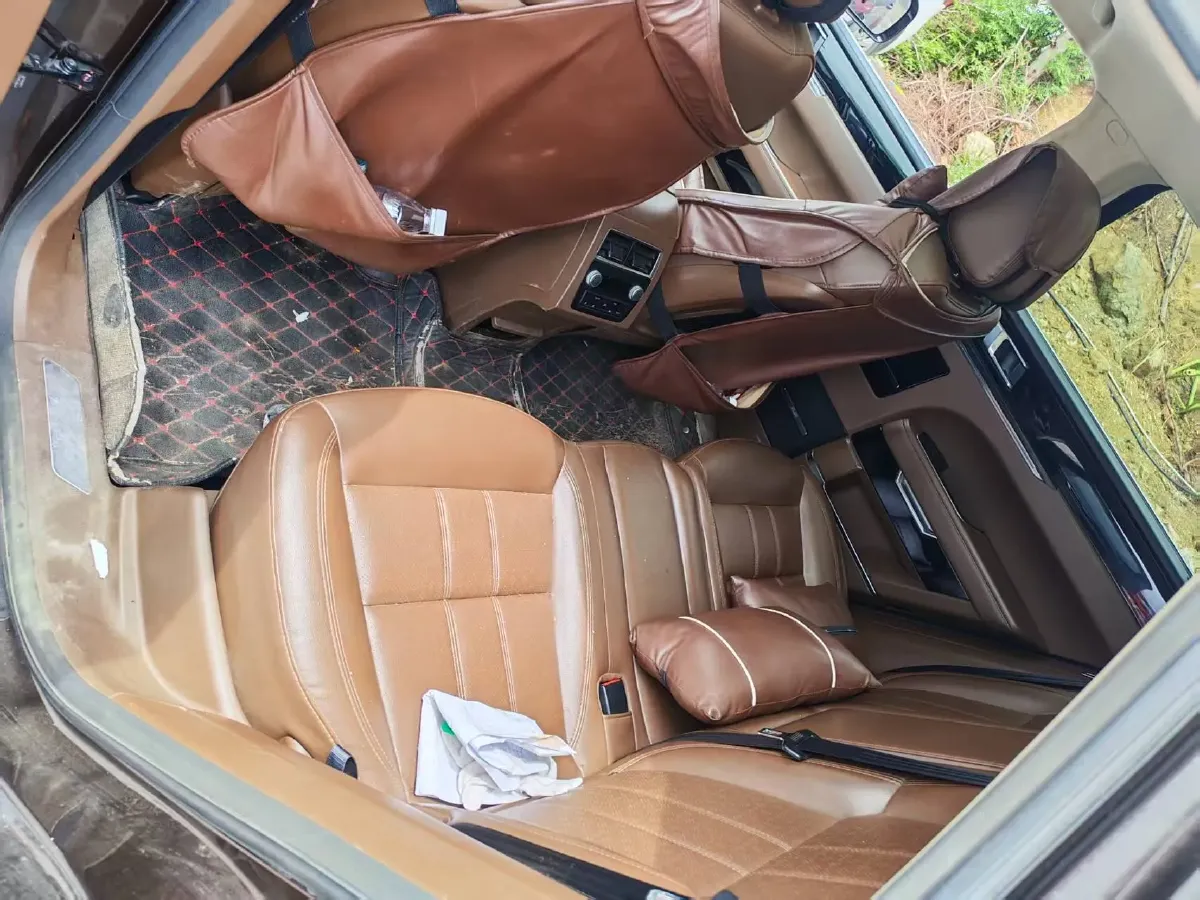 2018 Zotye T700 1.8T 177HP L4 6DCT,autocango,china used car exporter,china ev exporter,chinese used car exporter,chinese used ev exporter