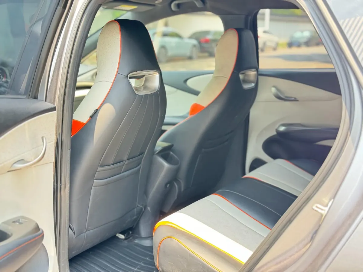 2021 Ford Escort 1.5L 122HP L3 6AT,autocango,china used car exporter,china ev exporter,chinese used car exporter,chinese used ev exporter