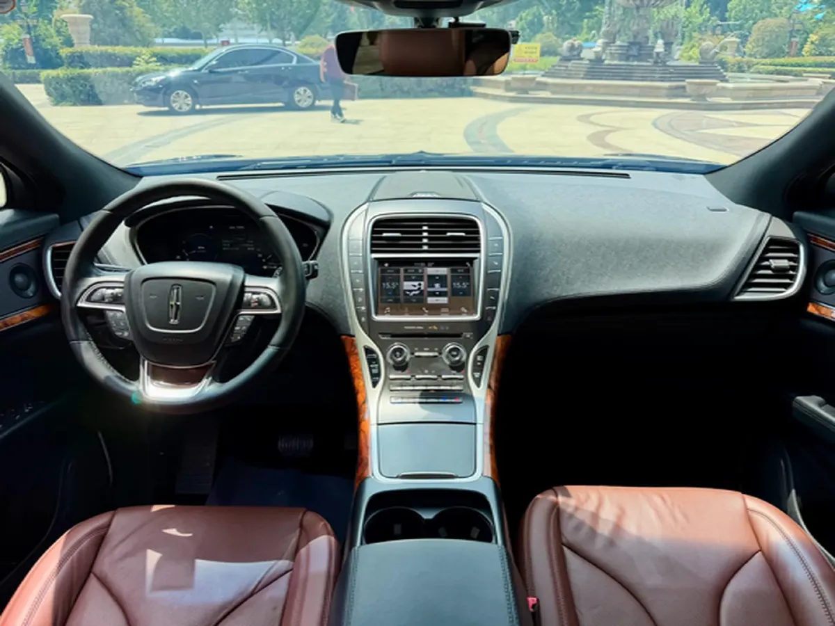 2019 Lincoln Nautilus 2.0T 235HP L4 8AT,autocango,china used car exporter,china ev exporter,chinese used car exporter,chinese used ev exporter