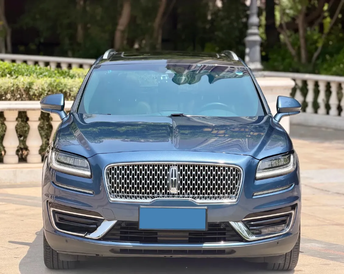 2019 Lincoln Nautilus 2.0T 235HP L4 8AT,autocango,china used car exporter,china ev exporter,chinese used car exporter,chinese used ev exporter