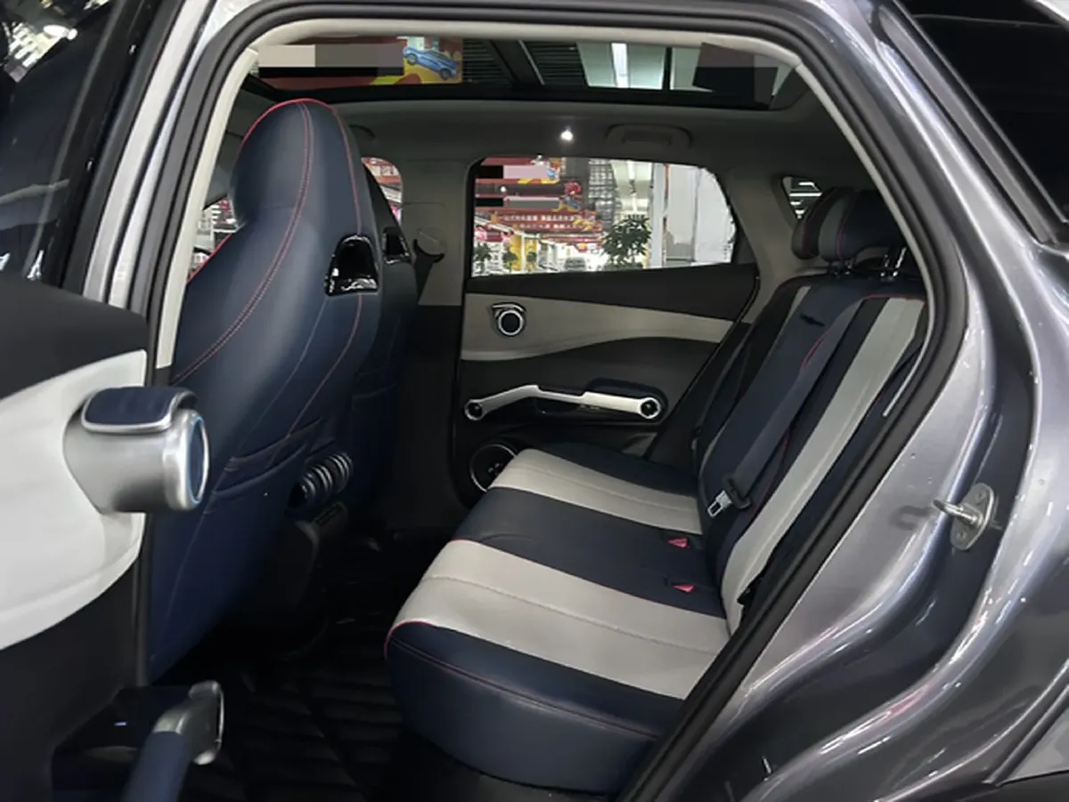 2022 Roewe RX5 MAX 1.5T 181HP L4 6AT,autocango,china used car exporter,china ev exporter,chinese used car exporter,chinese used ev exporter