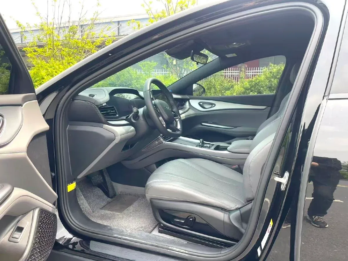 2025 BYD Seal07 DM-i 1.5L 101HP L4 E-CVT PHEV 17.6KWH,autocango,china used car exporter,china ev exporter,chinese used car exporter,chinese used ev exporter
