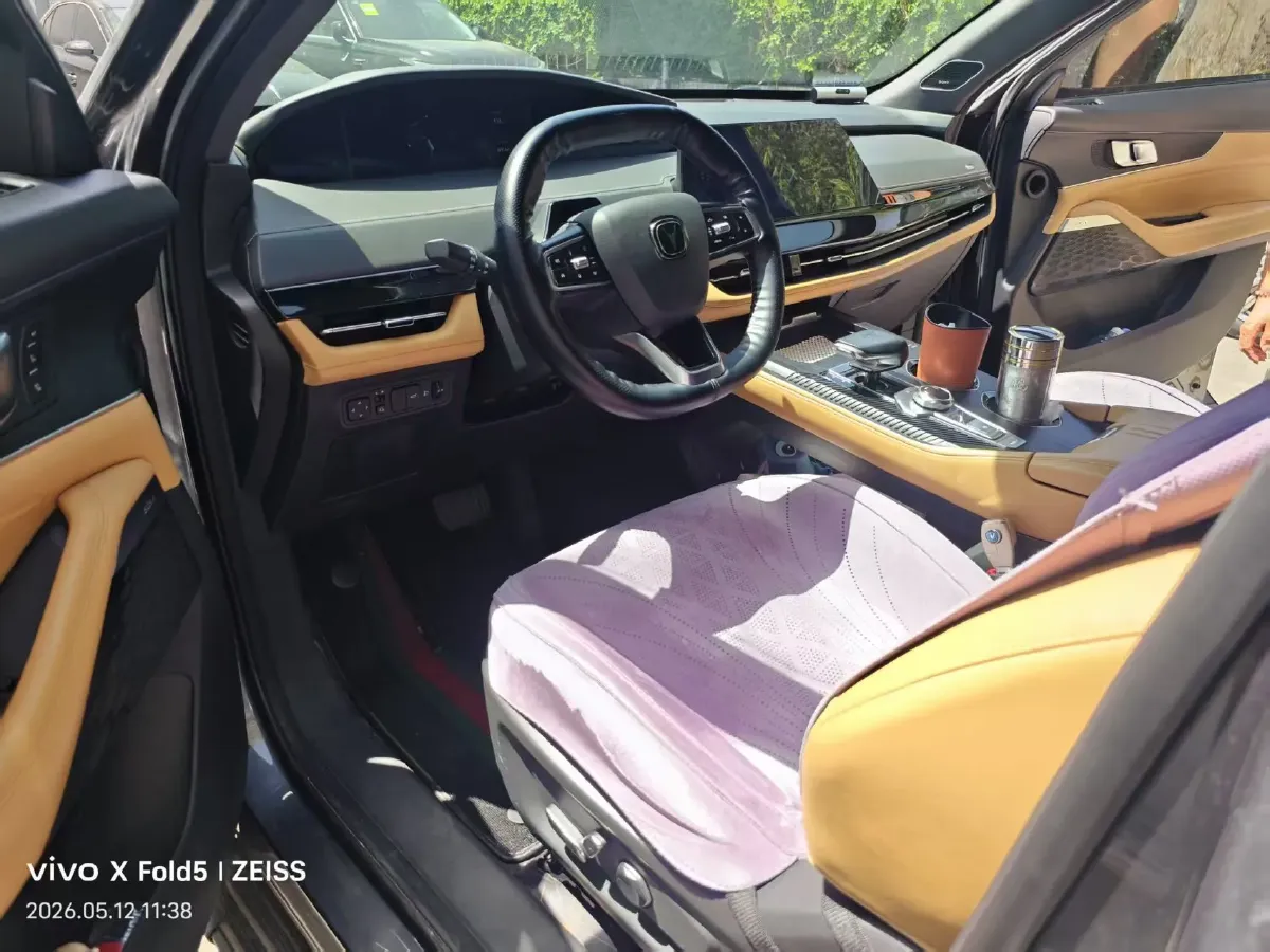 2021 ChangAn UNI-K 2.0T 233HP L4 8AT,autocango,china used car exporter,china ev exporter,chinese used car exporter,chinese used ev exporter