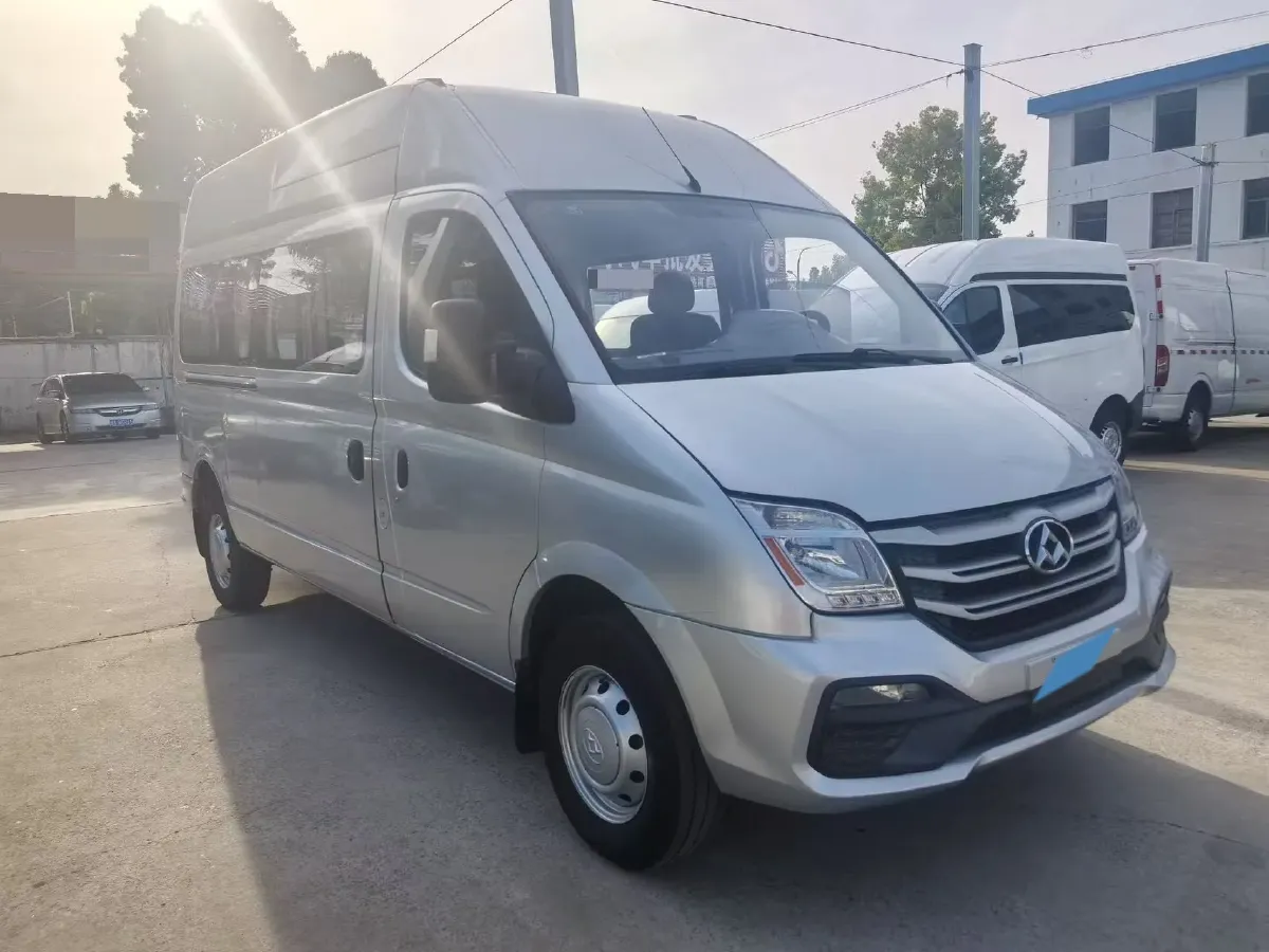 2019 MAXUS XinTu V80 2.5T 136HP L4 6MT,autocango,china used car exporter,china ev exporter,chinese used car exporter,chinese used ev exporter