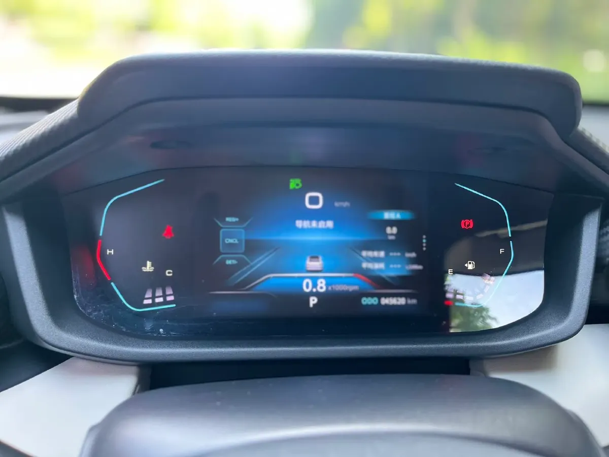 2023 DongFeng Aeolus YiXuan 1.5L 125HP L4 6DCT,autocango,china used car exporter,china ev exporter,chinese used car exporter,chinese used ev exporter